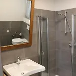 Valet