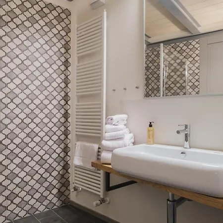 Πανσιόν Valet 4*