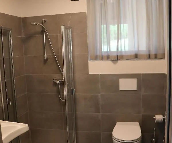 Πανσιόν Valet