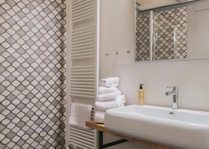 Πανσιόν Valet 4*